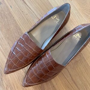 Brown Crocodile Pattern Loafers